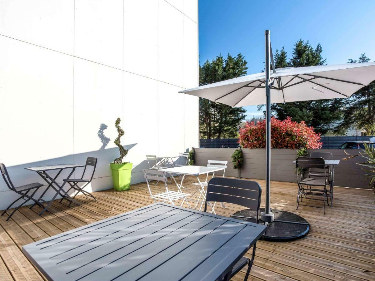 Ibis Budget Pau Lescar Exteriör bild