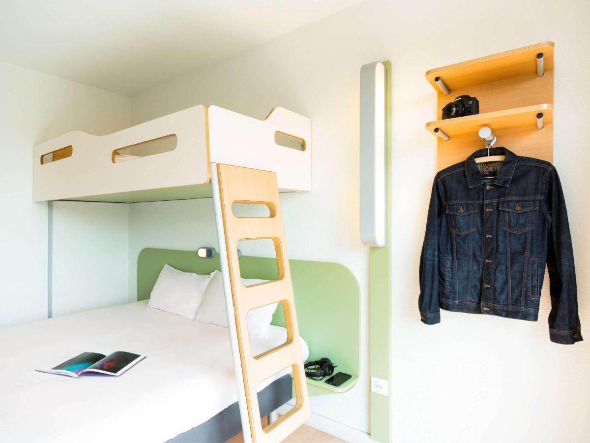 Ibis Budget Pau Lescar Exteriör bild